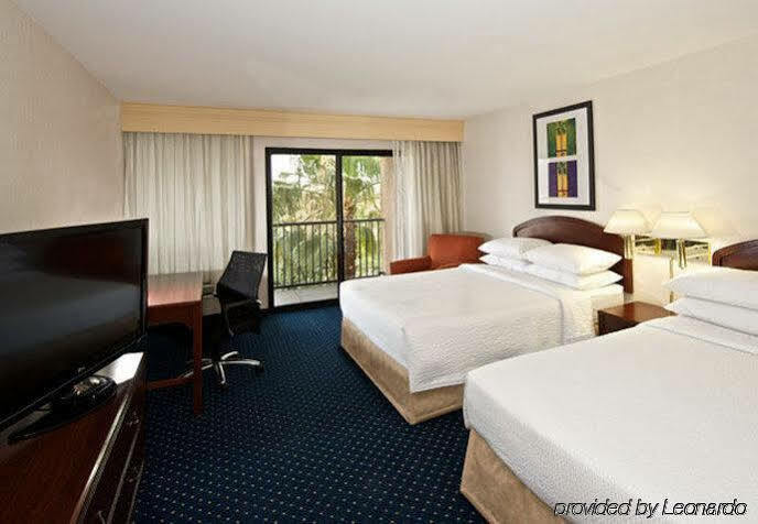 Courtyard Hotel Palm Desert