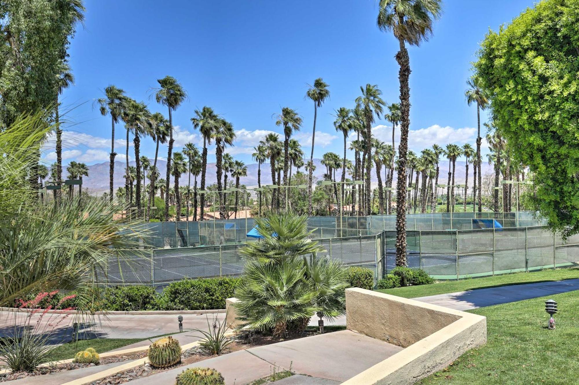 Luxury Remodeled Condo!