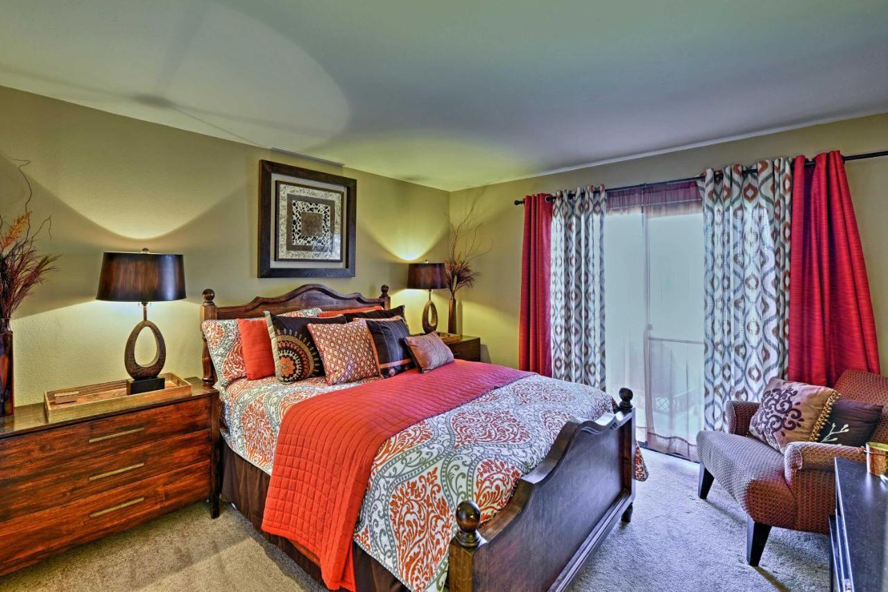 Holiday home Townhome With Mountain Views And Patio Palm Desert