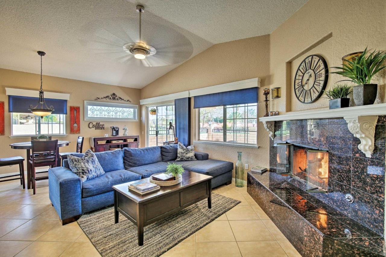 Holiday home Poolandspa, Theater And Views Home! Palm Desert