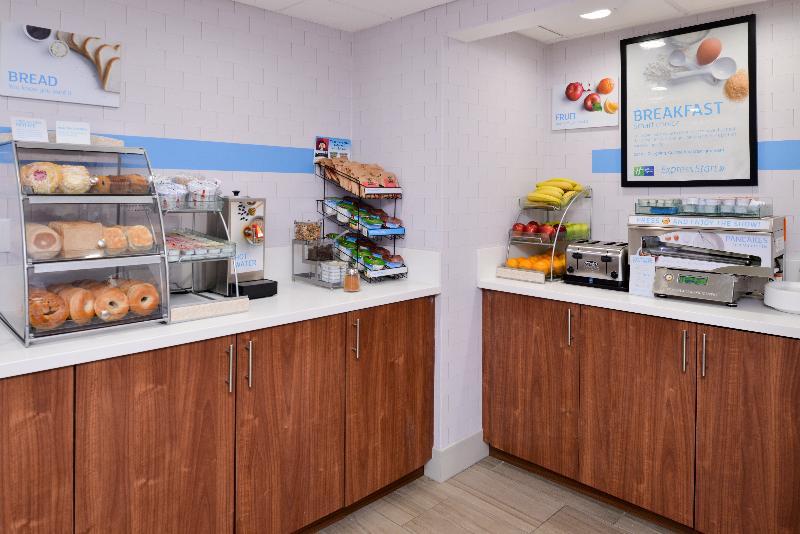 Express By Ihg Palm Desert