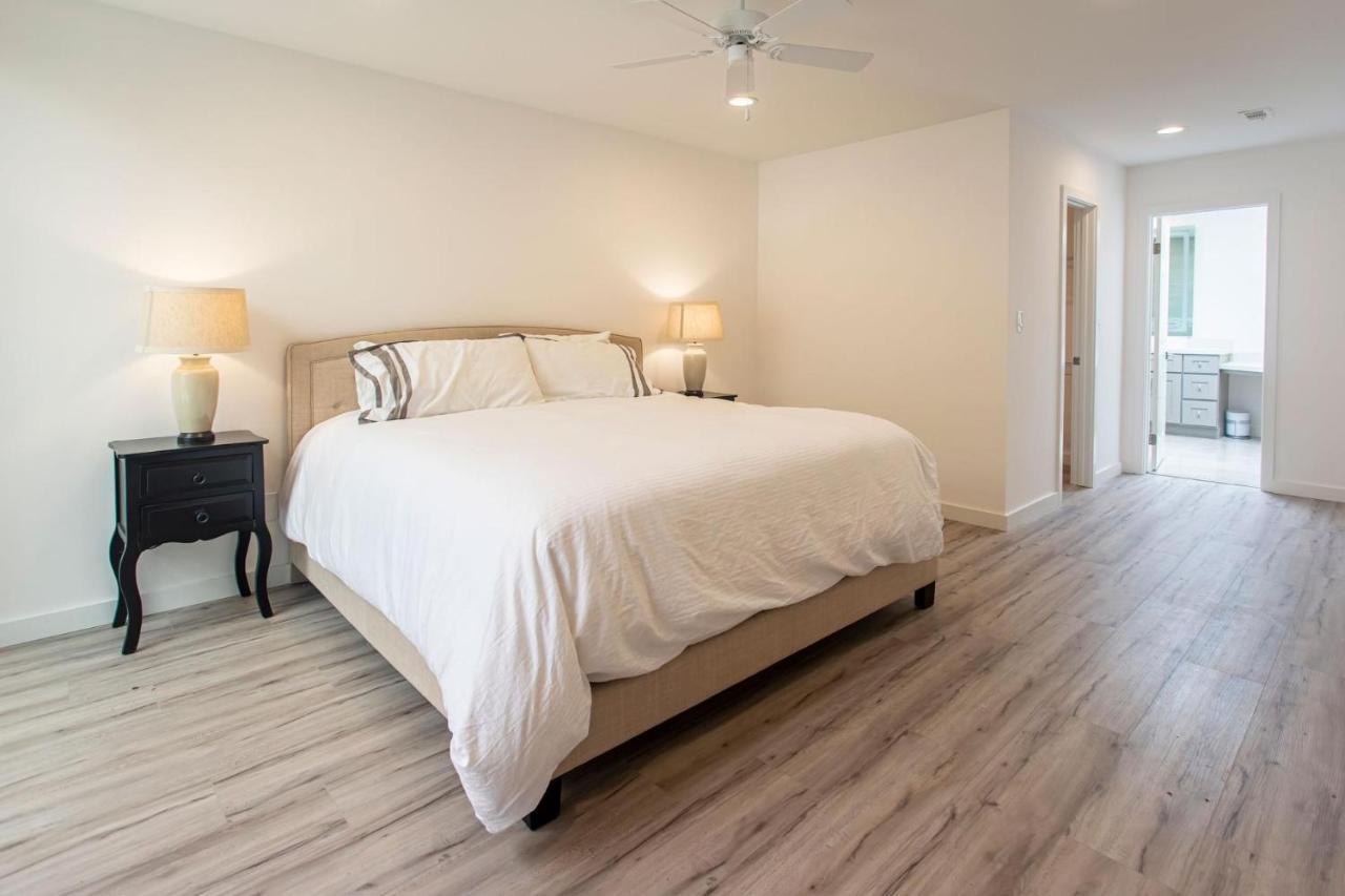 Apartment Monterey Cc Oasis *