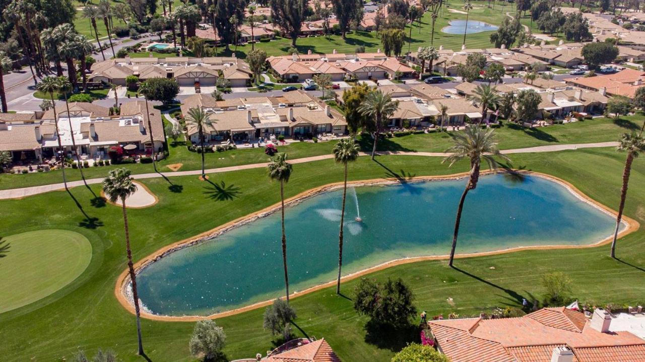 Apartment Monterey Cc Oasis Palm Desert
