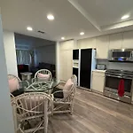 Palm Valley Country Club, Pickleball, Tennis, Gym, Clubhouse, Swimming Pools, Lux, Spac 2 Bdrms Den 2 Ba