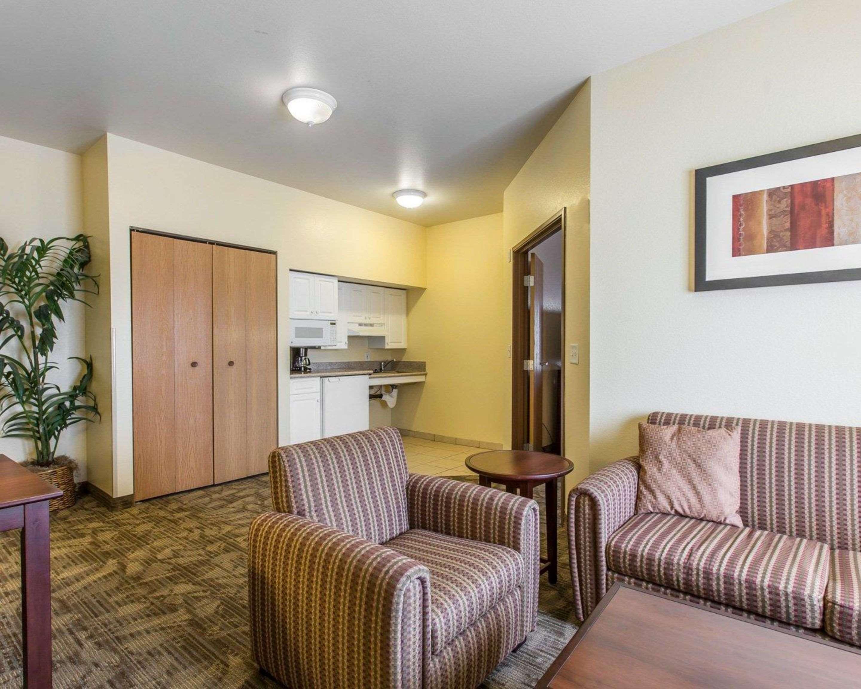 Hotel Comfort I-10 3*