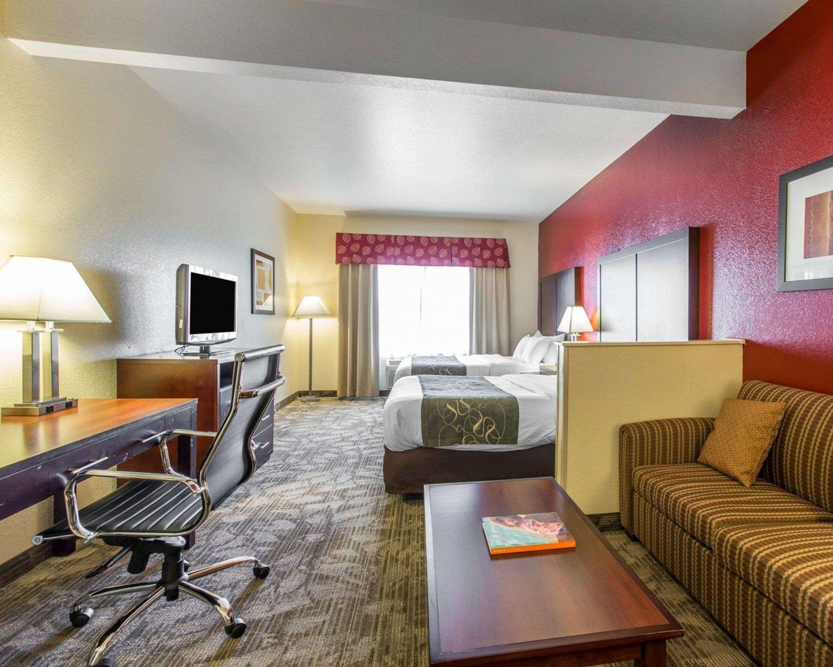 Hotel Comfort I-10