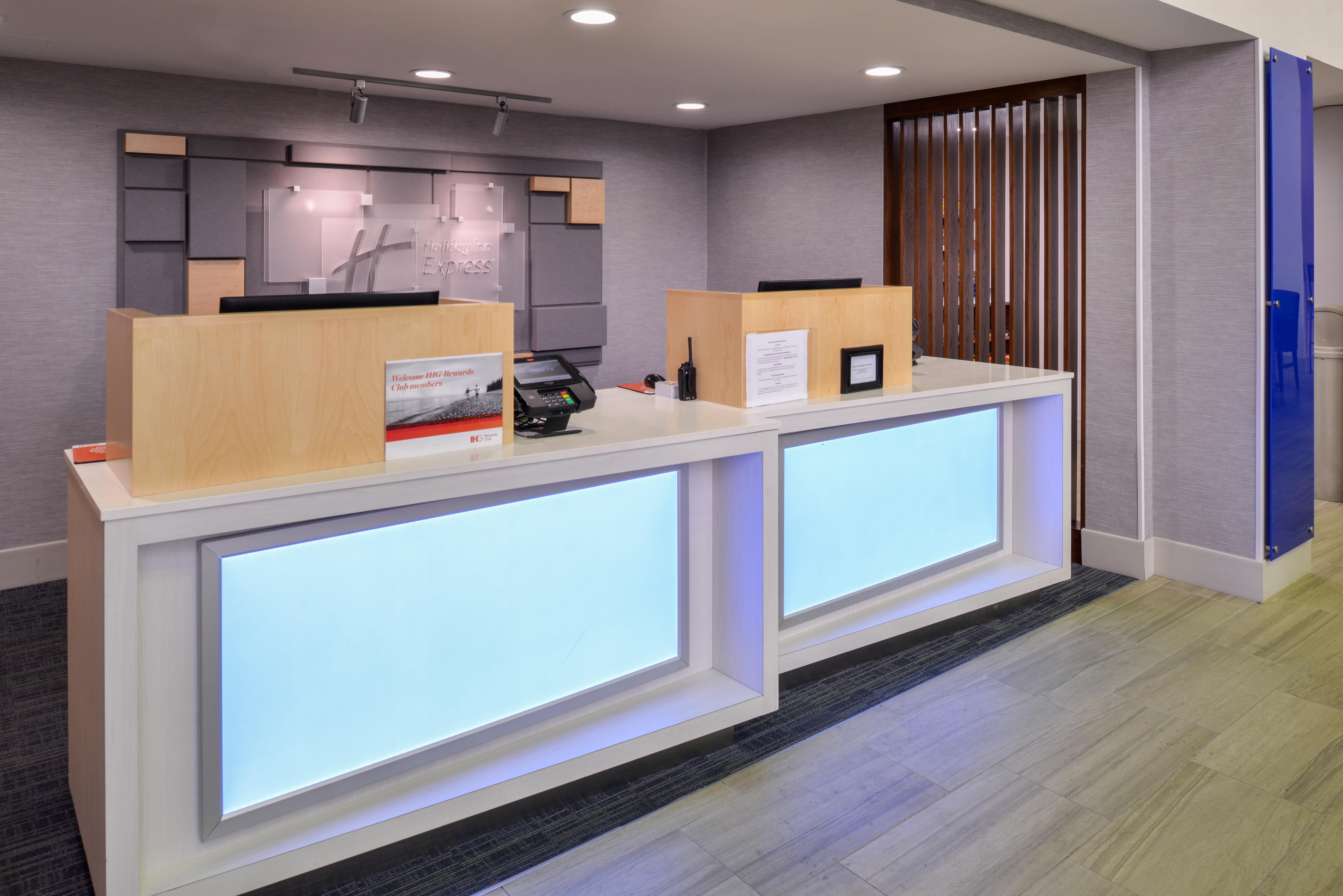 Express By Ihg 2* Palm Desert