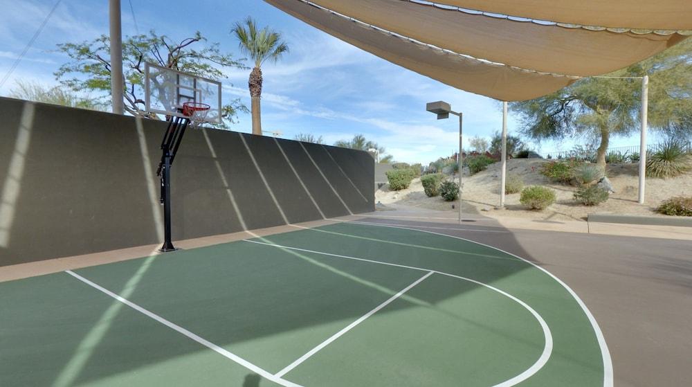 Hilton Grand Vacations Club Palm Desert