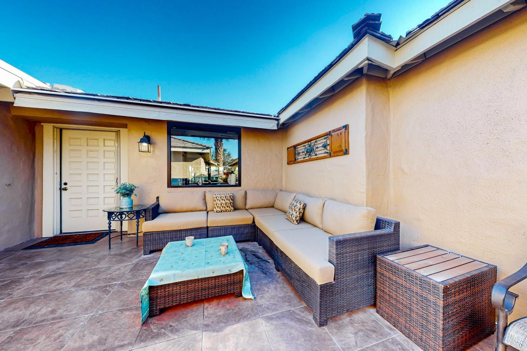 Desert Days At Monterey Apartment