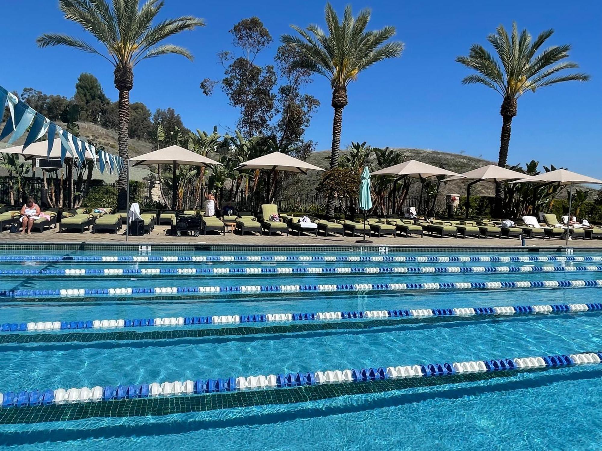 Palm Valley Country Club, Pickleball, Tennis, Gym, Clubhouse, Swimming Pools, Lux, Spac 2 Bdrms Den 2 Ba Holiday home Palm Desert