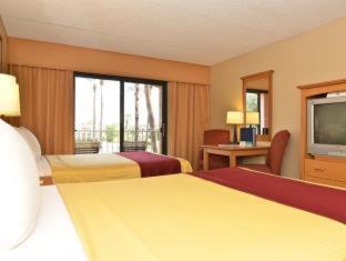 Western 3* Palm Desert