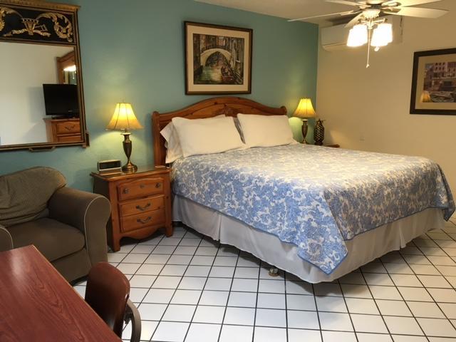 Casa Larrea Inn
