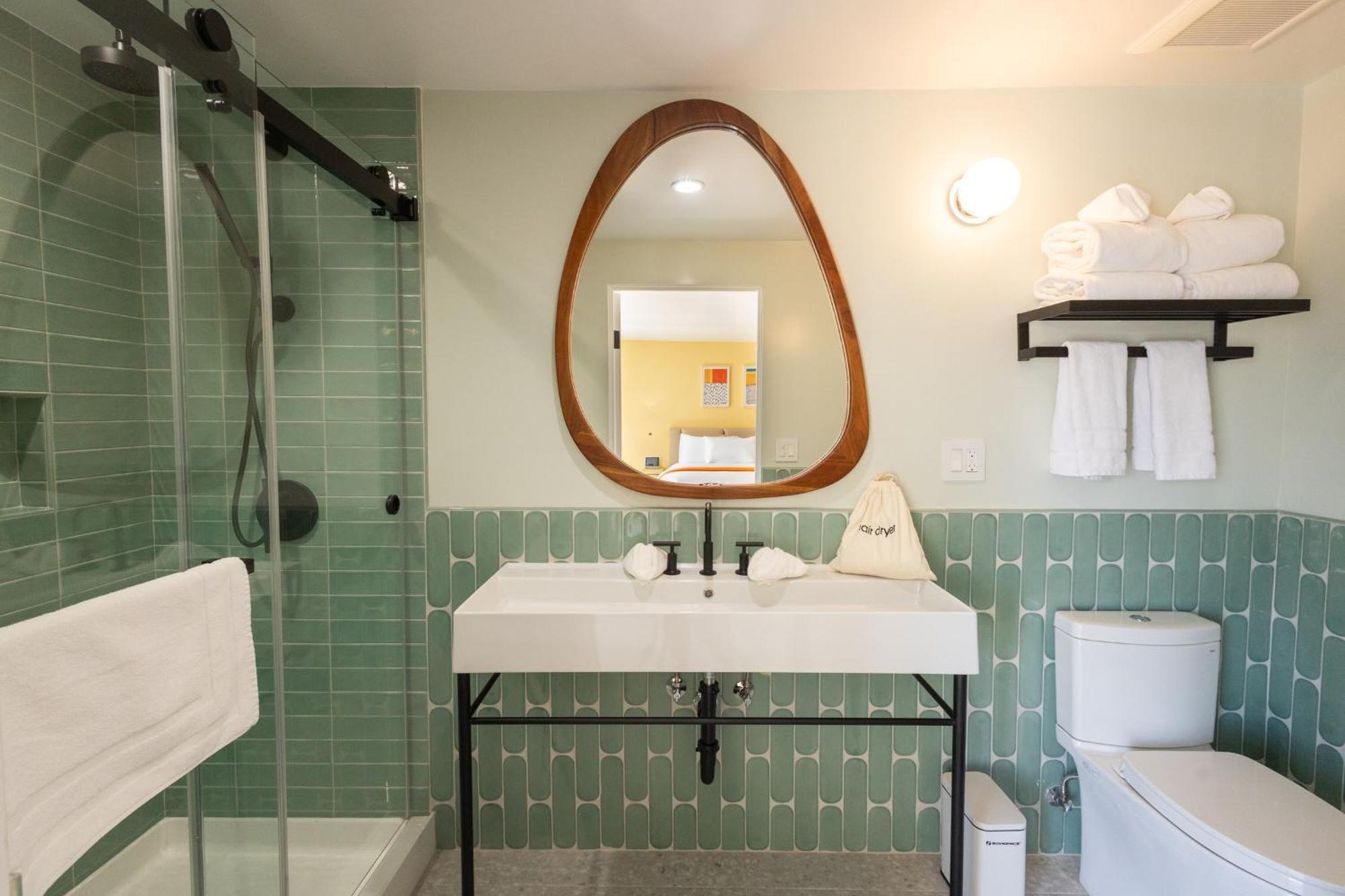 Mojave - Adults Only Hotel 2*