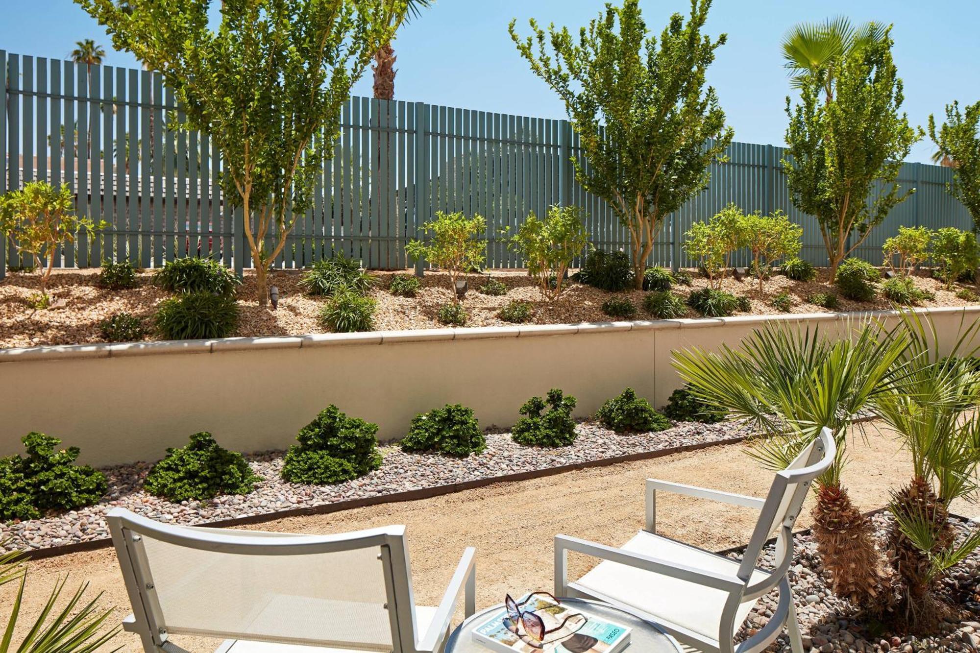 Paseo, Autograph Collection Hotel 4*