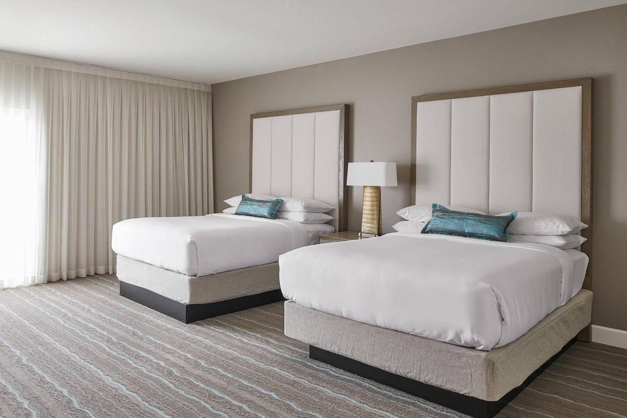 Paseo, Autograph Collection Hotel 4*