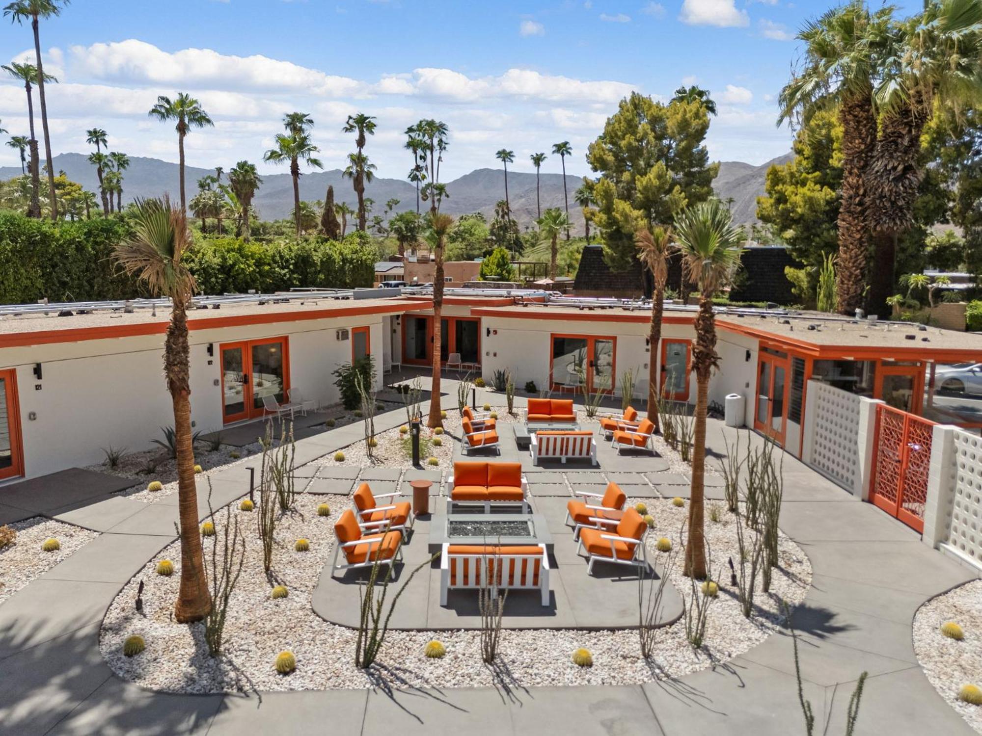 Mojave - Adults Only 2*