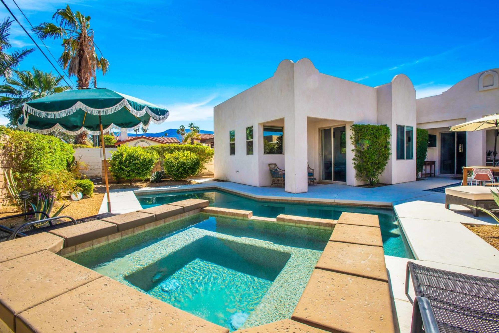 Holiday home El Paseo Paradise 3br Desert Oasis With Pool & *