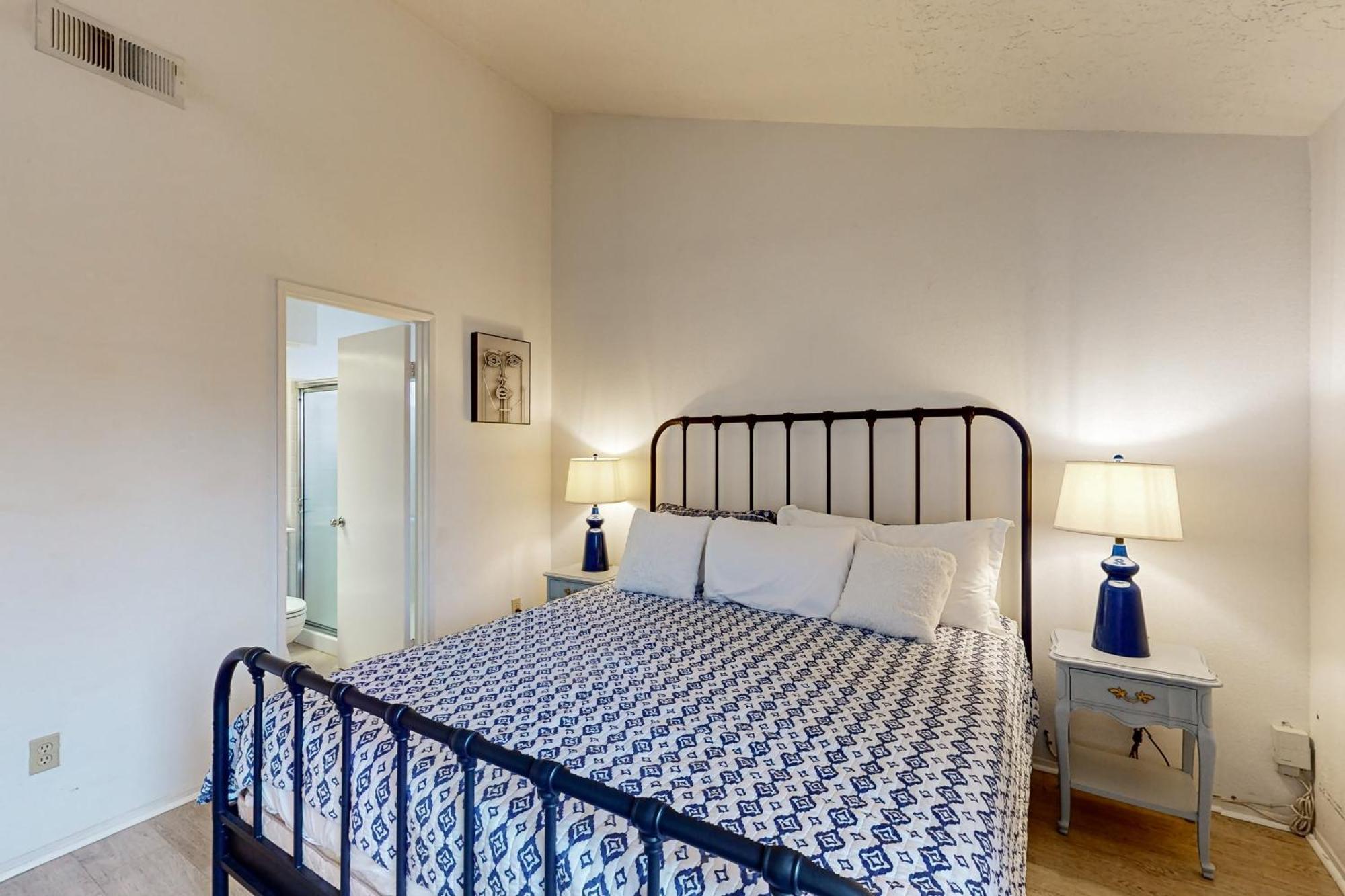 Apartment Resorter 16-18 Permit# Str2018-0181 *