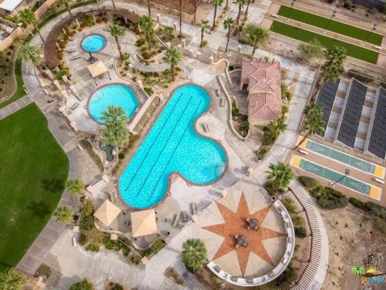 Desert Breezes 3* Palm Desert