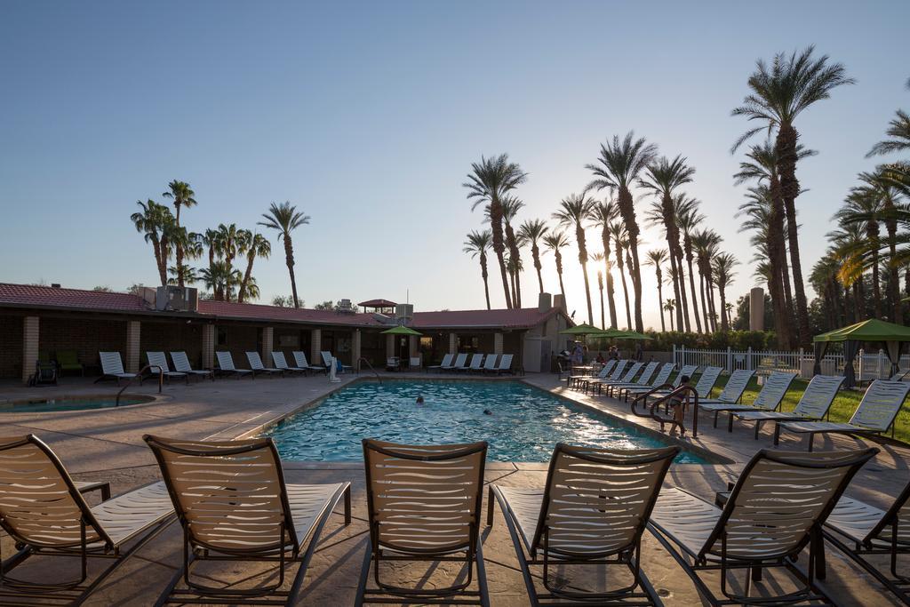 Holiday park Palm Springs 3 *