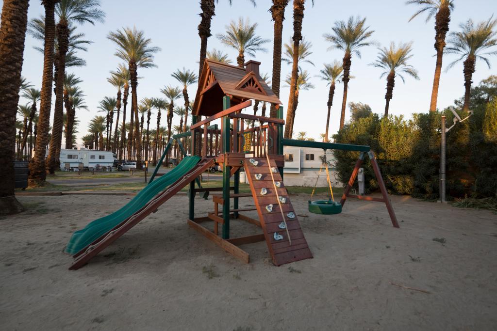 Palm Springs 3 Holiday park *
