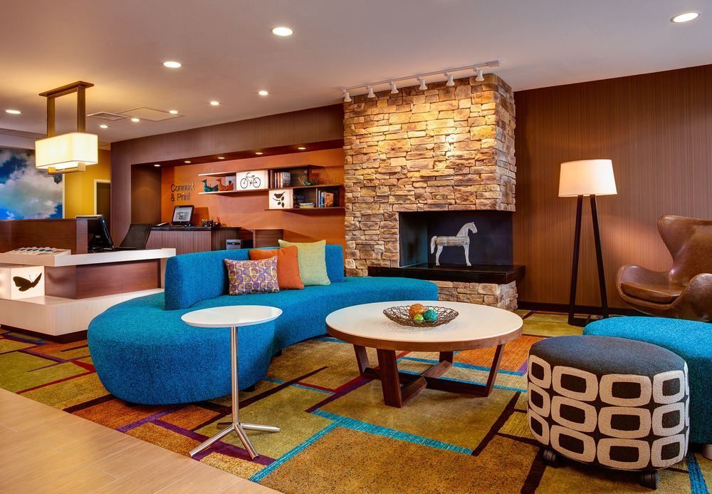 Fairfield By Marriott & Coachella Valley 3*