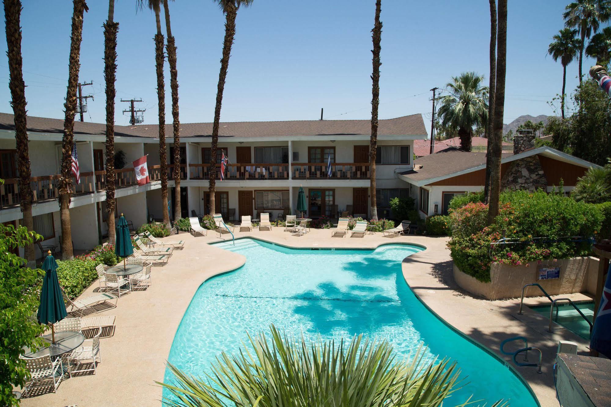 The At Deep Canyon Hotel