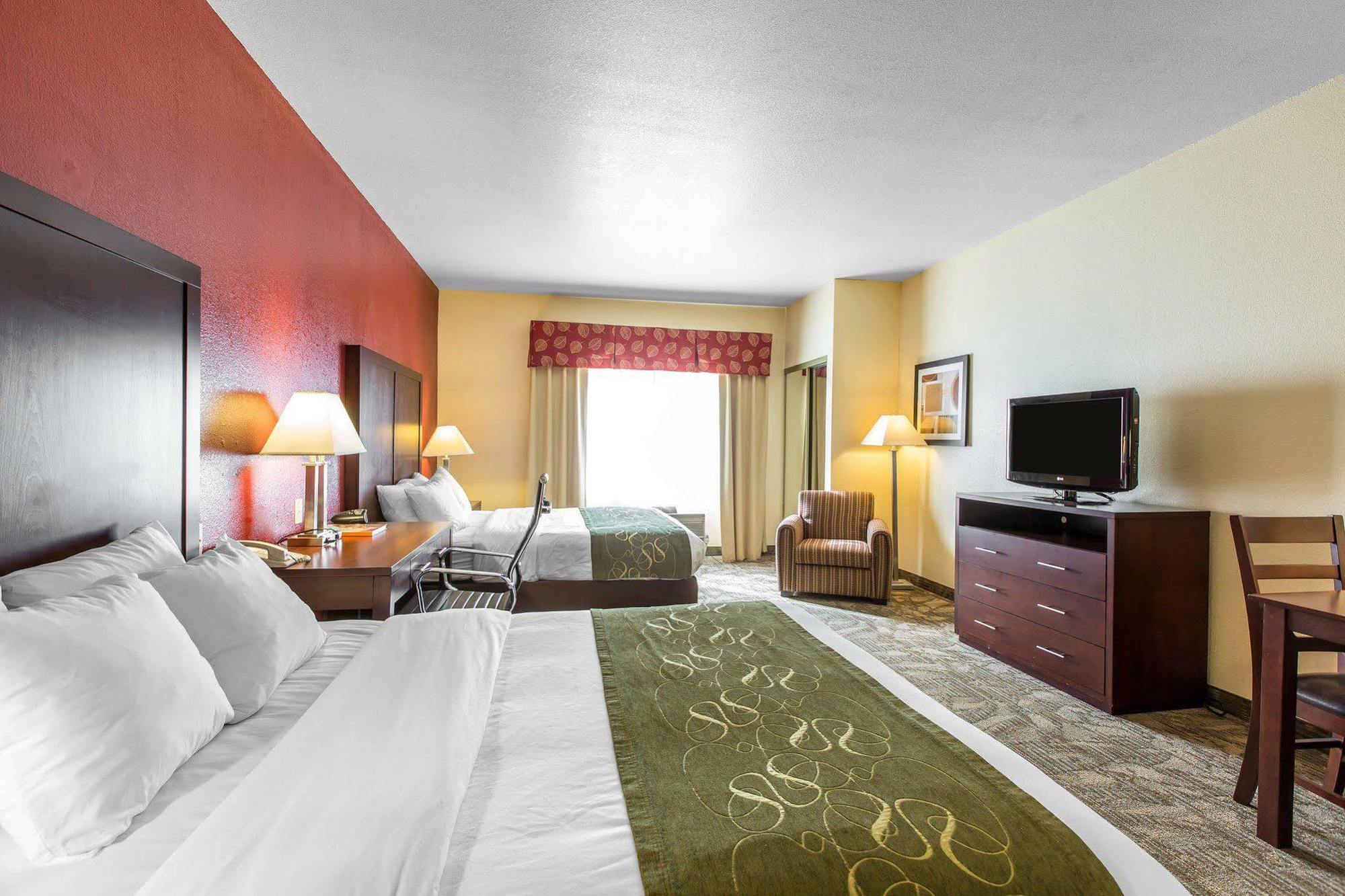Comfort I-10 Hotel Palm Desert