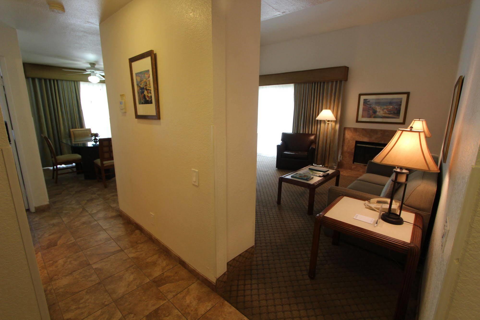 Desert Breezes Resort 3*